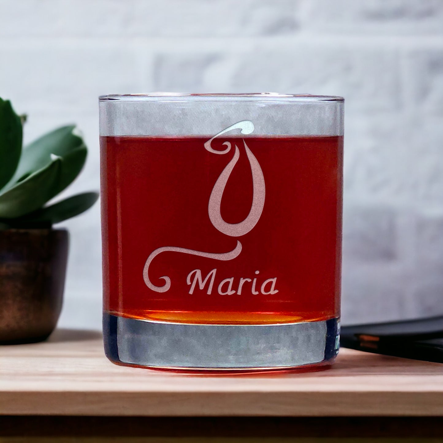 Personalized Rat 11oz Whisky Glass - Design 2 - Copyright Hues in Glass