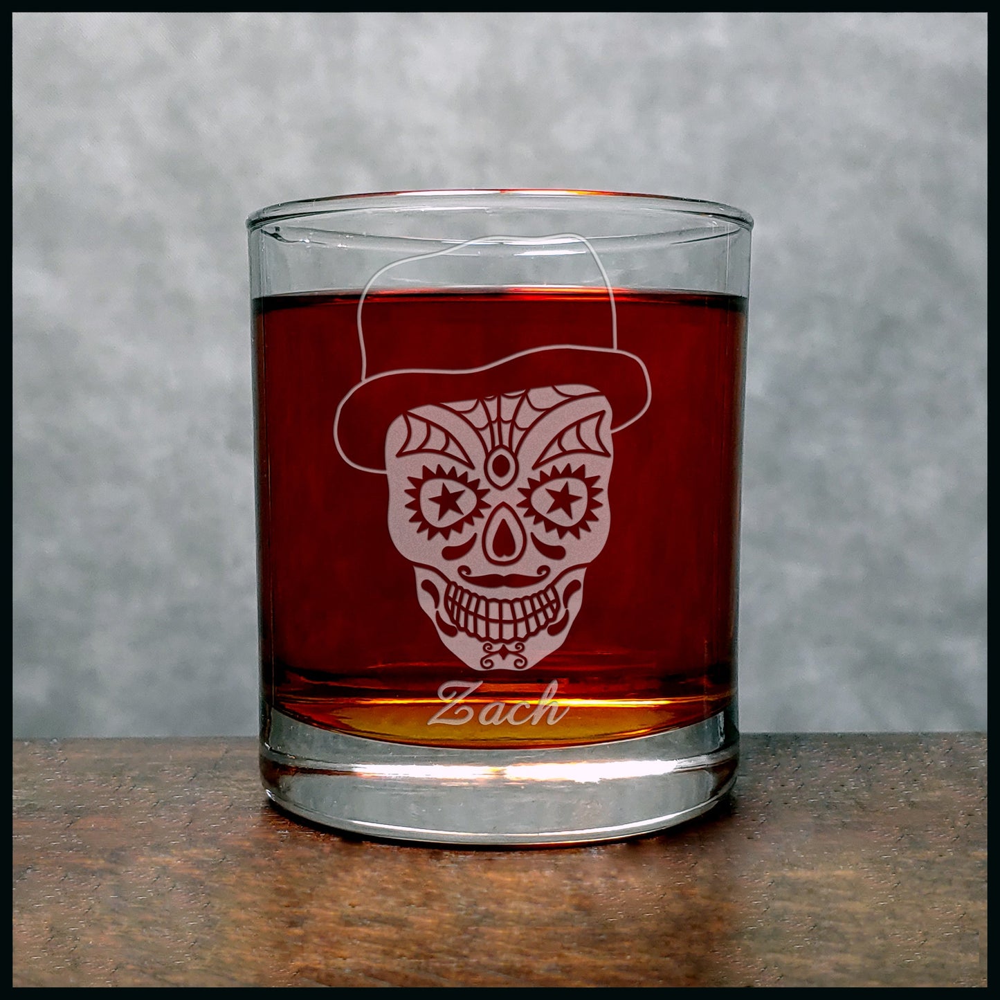 Sugar Skull with Hat Personalized Whisky Glass - Design 2 - Copyright Hues in Glass