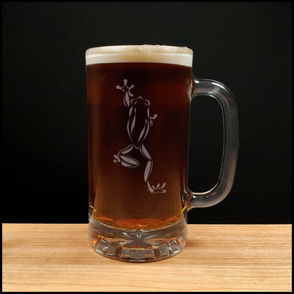 Frog Climbing - 16oz Beer Mug - Copyright Hues in Glass