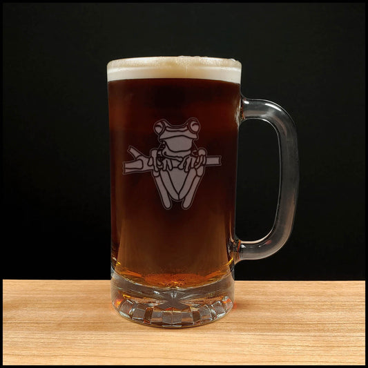 Tree Frog - 16oz Beer Mug - Design 2 - Copyright Hues in Glass
