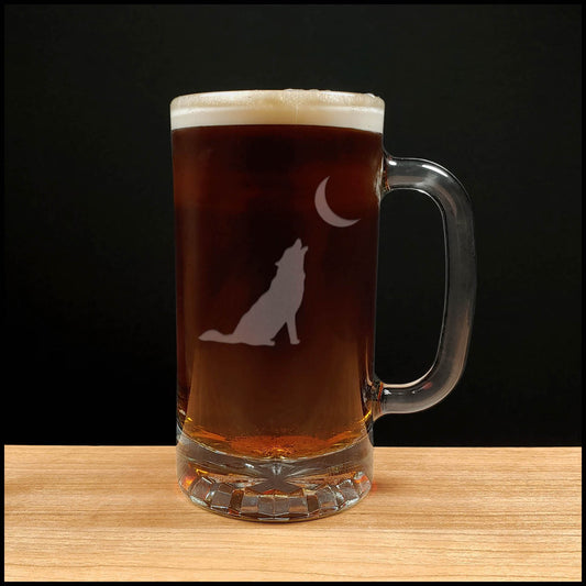 Wolf Howling at Moon 16oz Beer Mug - Design 2 - Copyright Hues in Glass