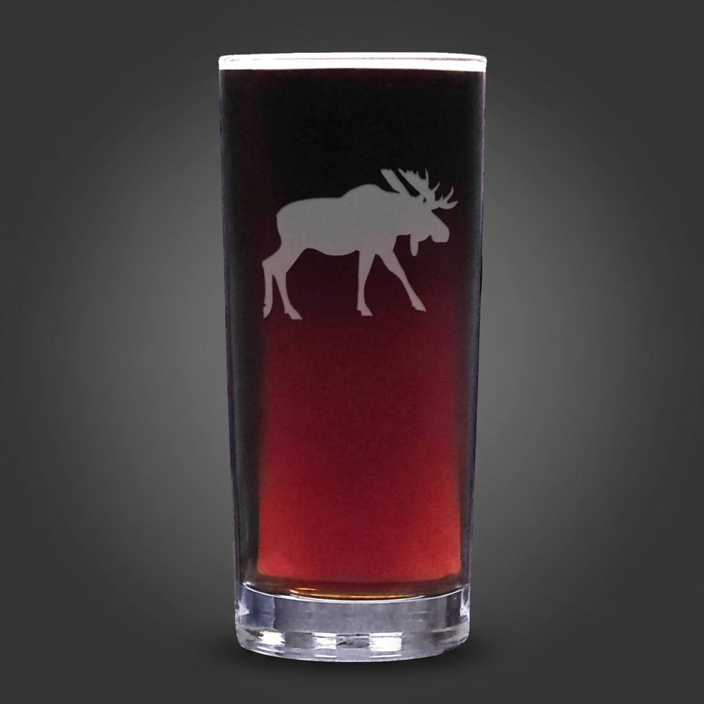 Moose Cooler Glass – Engraved Water Glass & Cocktail Tumbler – Wildlife Drinkware Gift for Cabin, Cottage & Nature Lovers