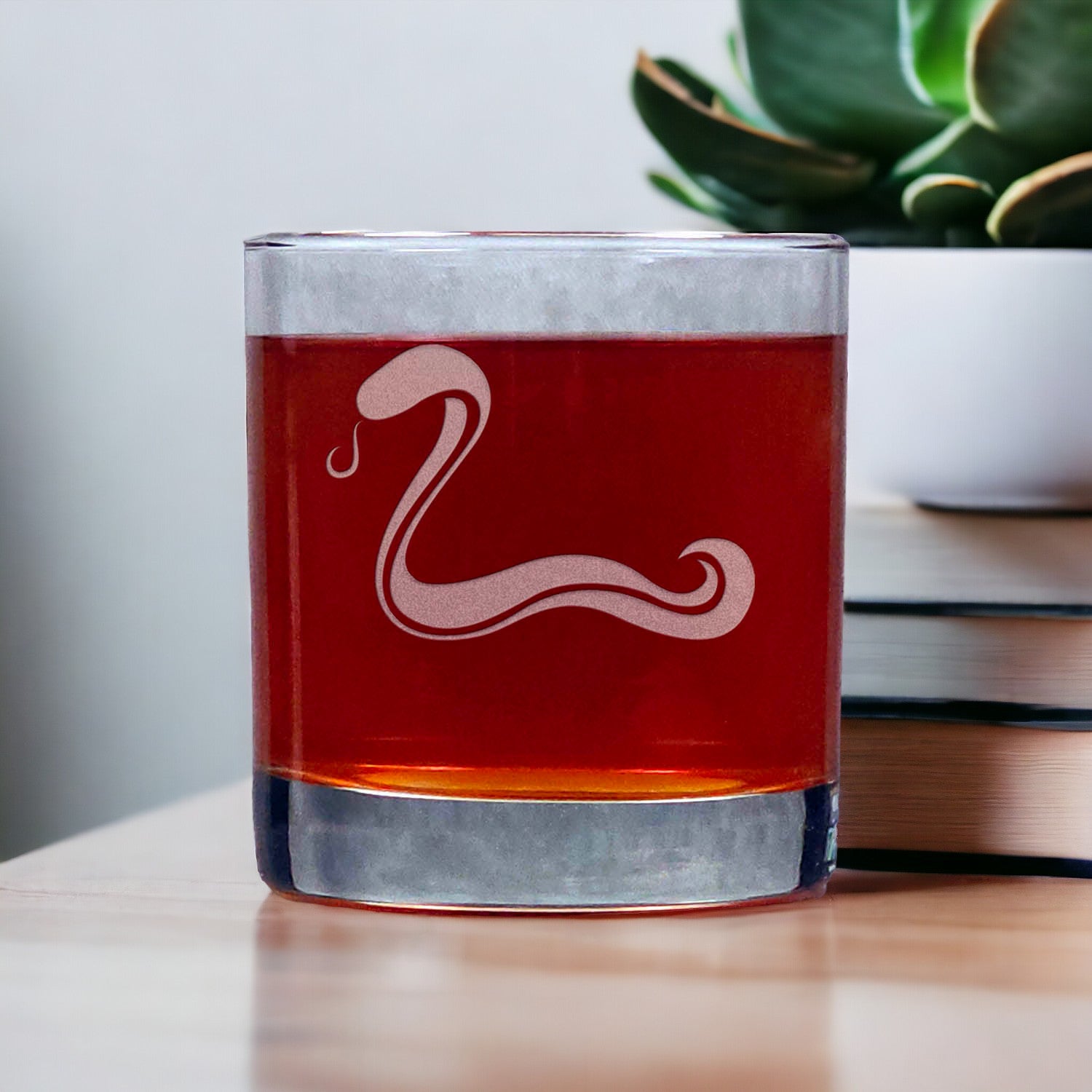 Snake 11oz Whisky Glass - Design 3 - Copyright Hues in Glass
