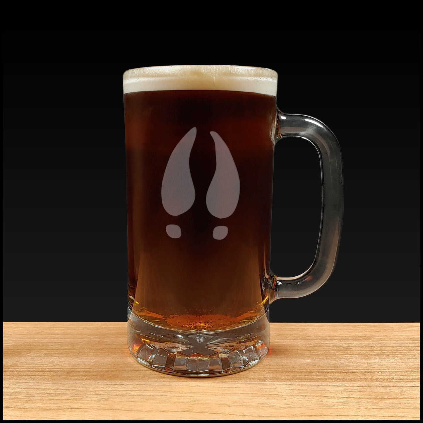 Deer Track Engraved 16oz Beer Mug – Deep Etched Animal Pint Glass – Wildlife Beer Stein – Rustic Lodge Barware Gift