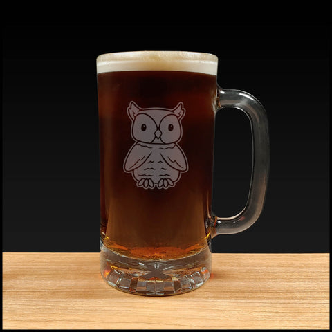 Cute owl design on a 16oz handled Beer Mug containing a Dark Beer - Copyright Hues in Glass