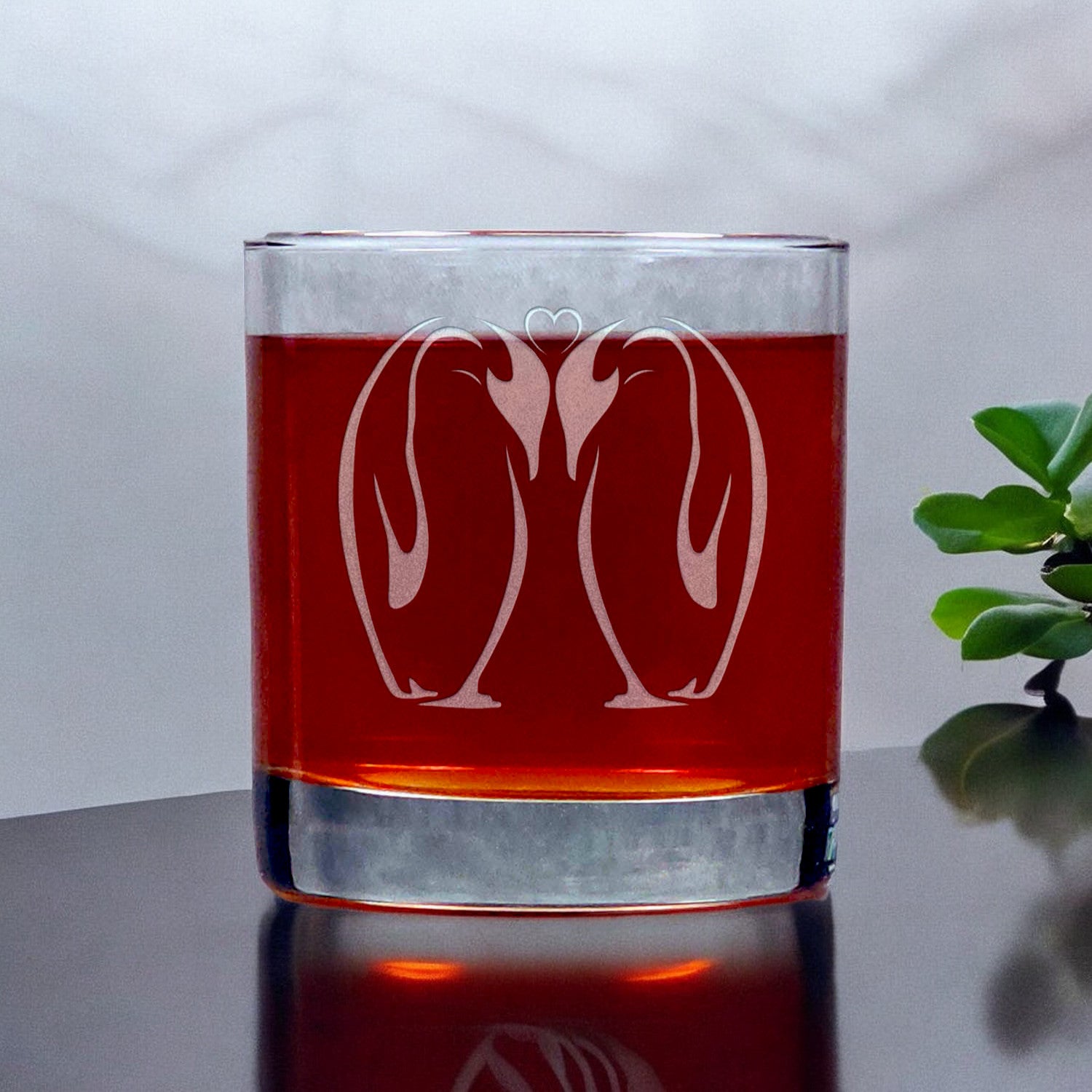 Kissing Penguins 11oz Whisky Glass