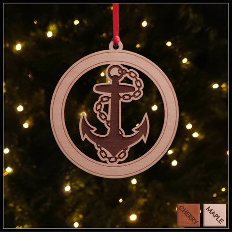 Maple Anchor and Chain Christmas tree ornament - Holiday Decor - Copyright Hues in Glass