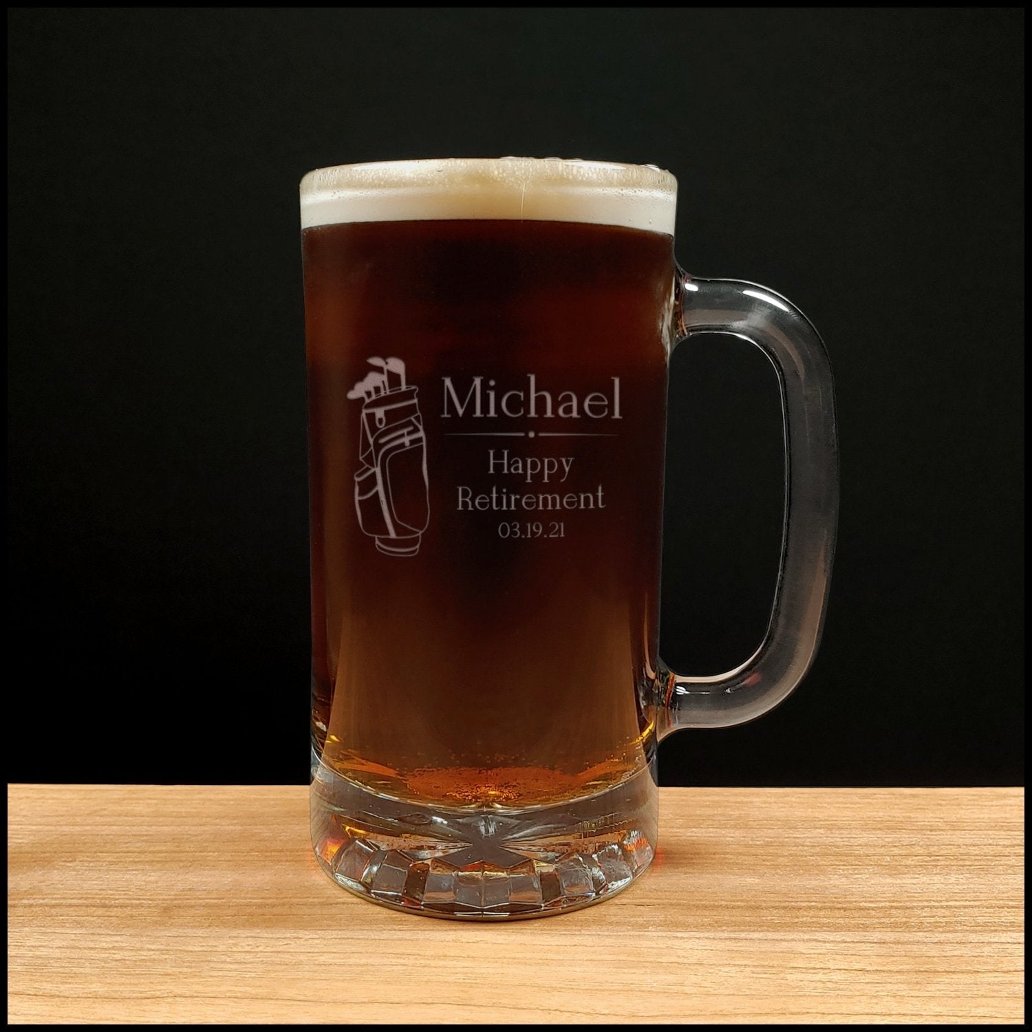 Golf Retirement 16oz Beer Mug Etched with a Golf bag and the words "Happy Retirement"  and a date, and a Name- copyright Hues in Glass