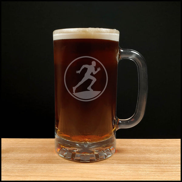 16oz beer mug with an image of a Runner Copyright Hues in Glass