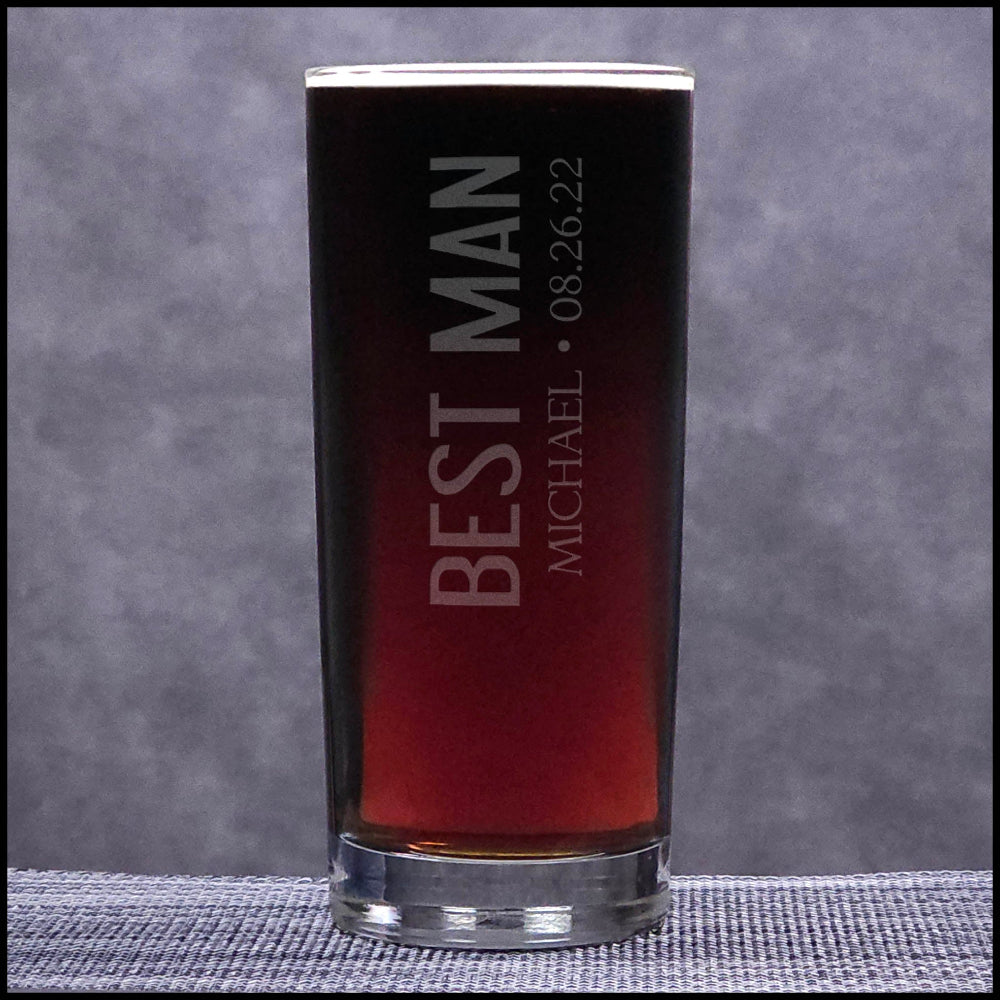 Personalized glass with 'Best Man' text on a gray background - Glass Island Designs