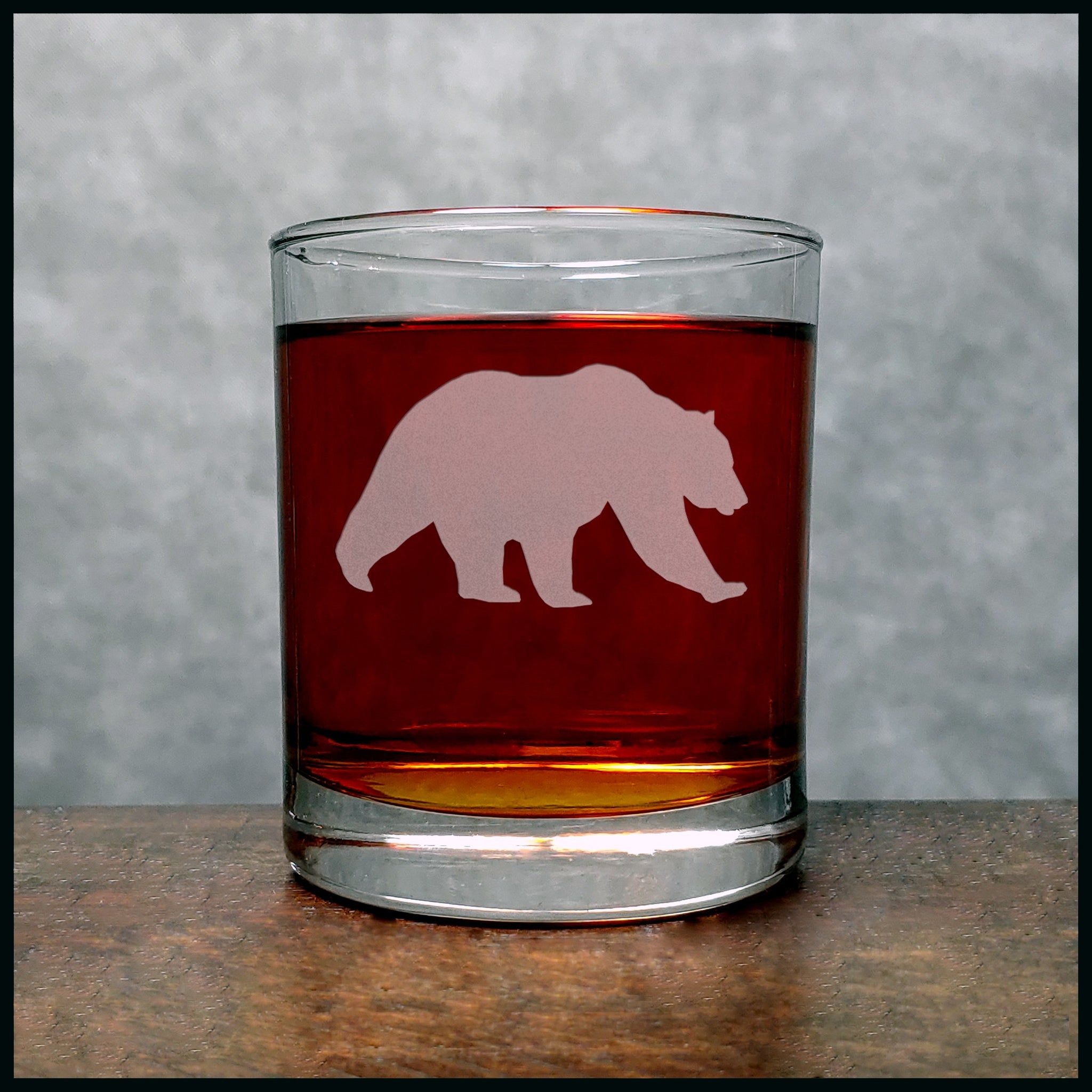 Bear 5 Whisky Glass - Copyright Hues in Glass