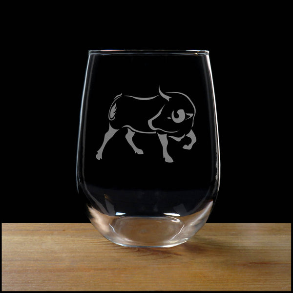Bull Stemless Wine Glass - Design2 - Copyright Hues in Glass