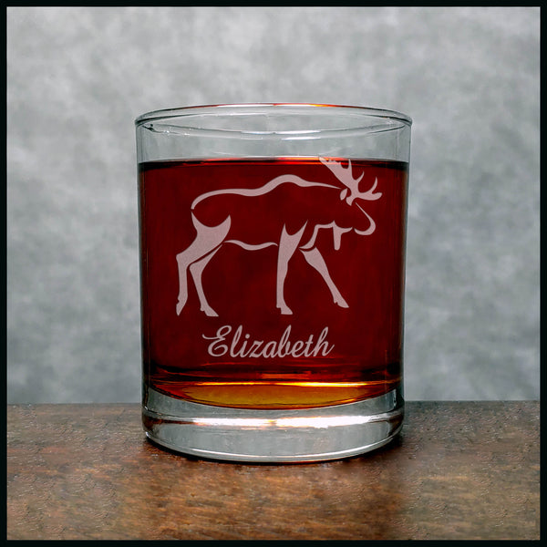 Personalized Moose Whisky Glass - Design 3 - Copyright Hues in Glass