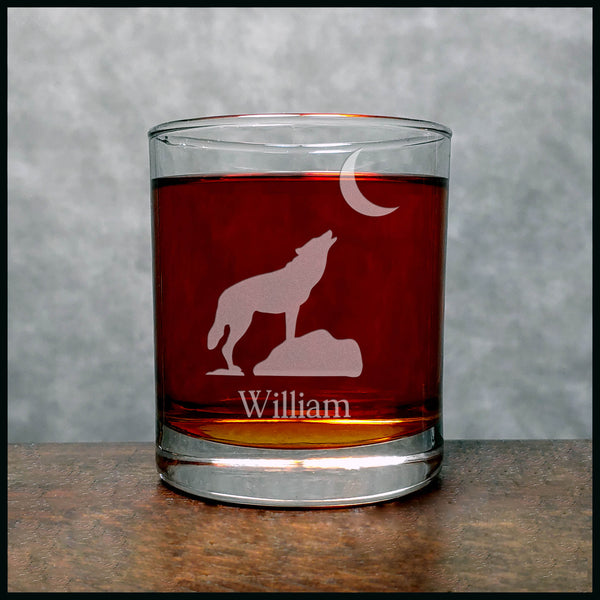 Personalized Wolf Howling at the Moon Whisky Glass - Copyright Hues in Glass