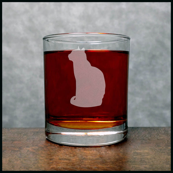 Cat Whisky Glass - Design 5 - Copyright Hues in Glass