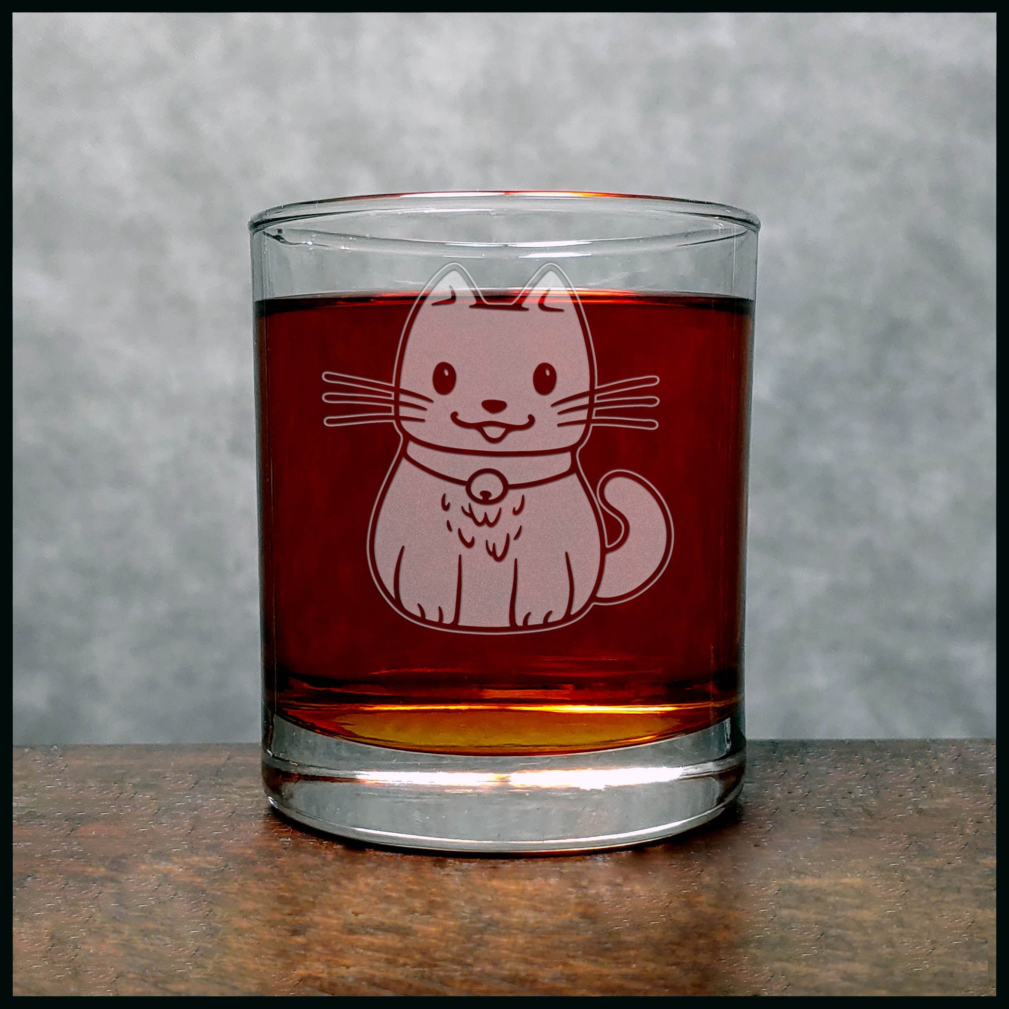 Cute Cat Whisky Glass - Design 4 - Copyright Hues in Glass