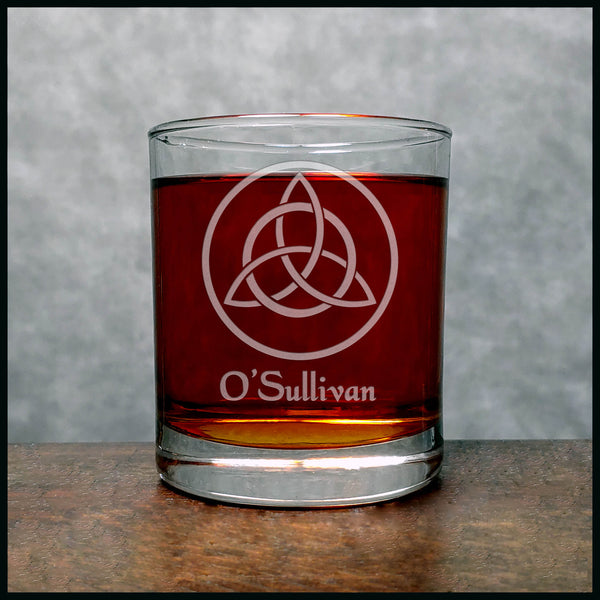 Personalized Celtic Whisky Glass - Design 6 - Copyright Hues in Glass