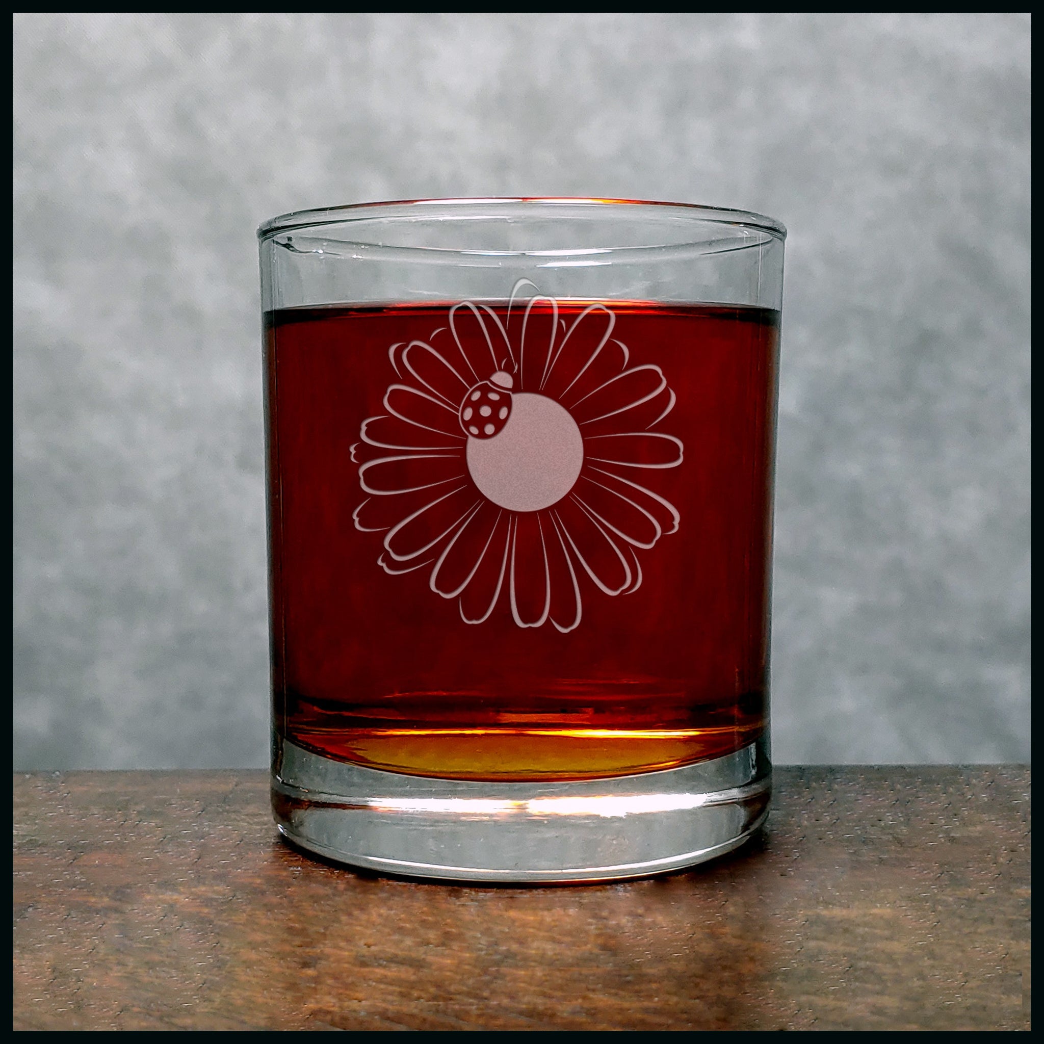 Daisy and Ladybug Whisky Glass - Copyright Hues in Glass