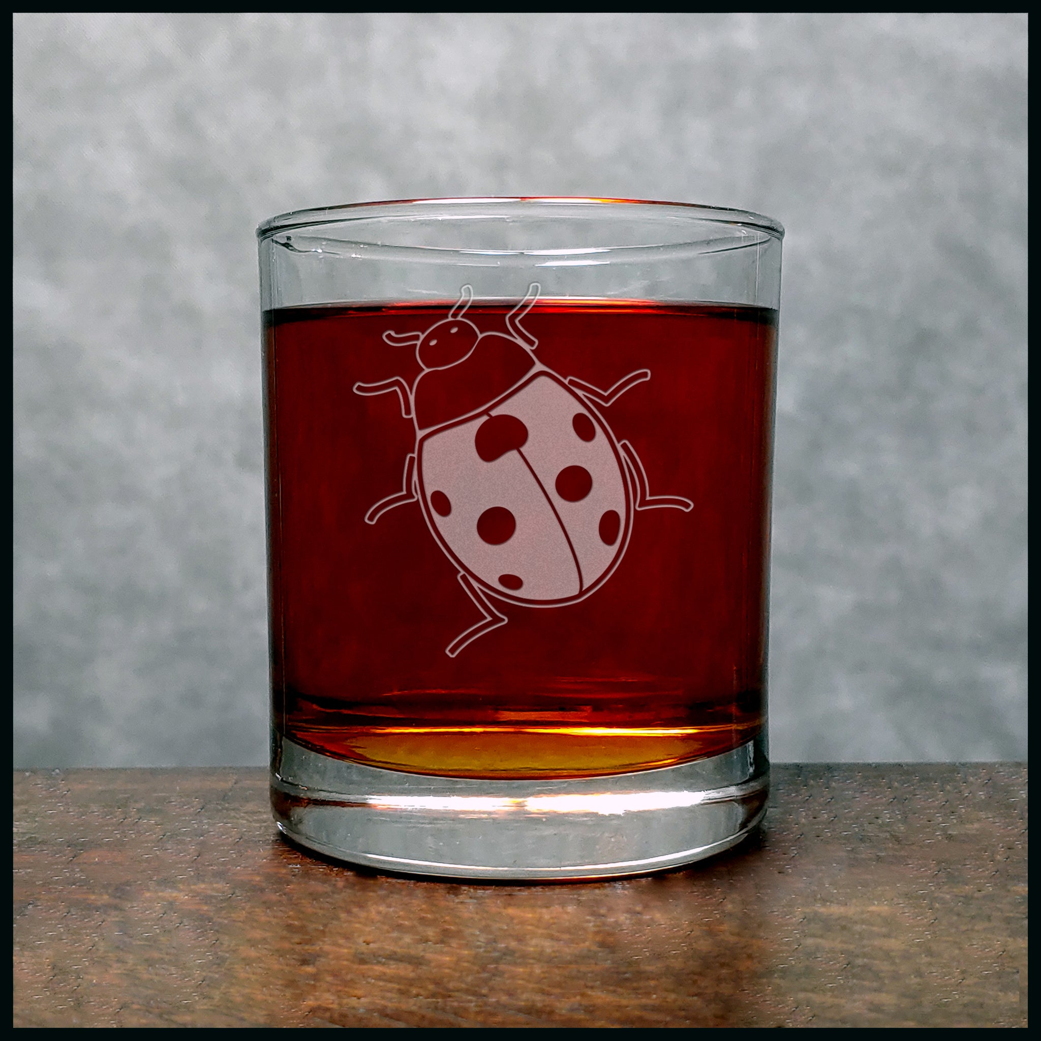 Ladybug Personalized Whisky Glass - Design 2 - Copyright Hues in Glass