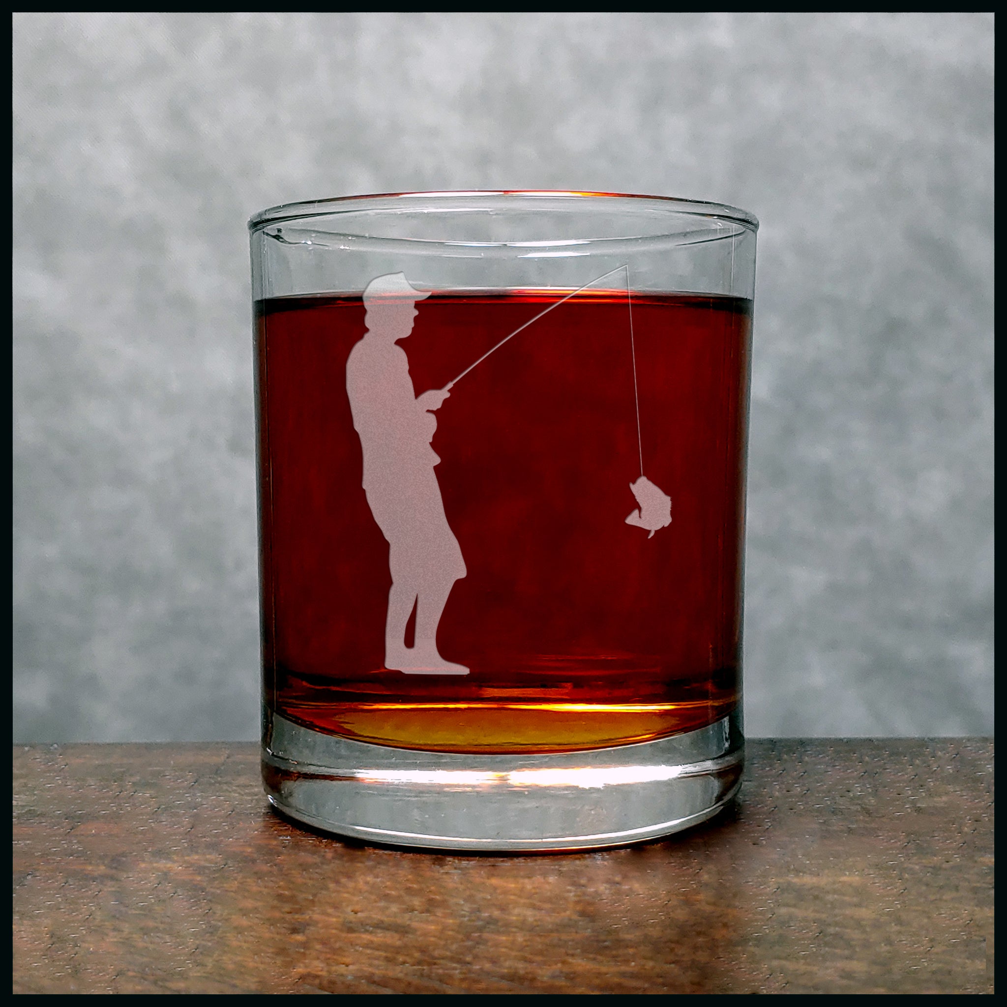 Fisherman Whisky Glass - Copyright Hues in Glass
