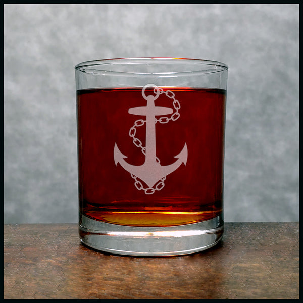 Anchor and Chain Whisky Glass - Copyright Hues in Glass