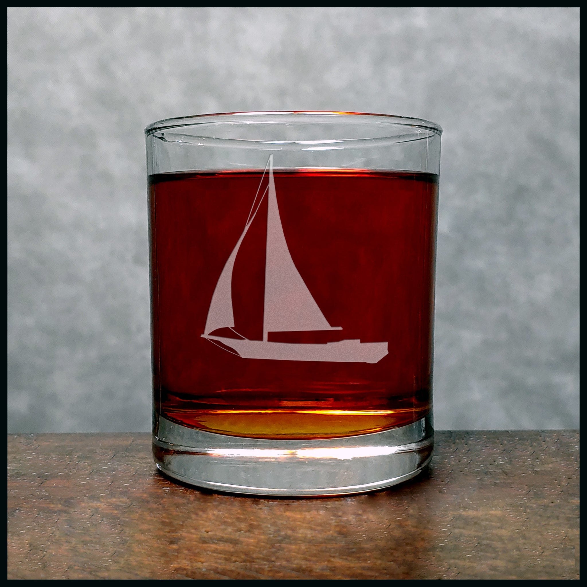 Sailing Yacht Whisky Glass - Copyright Hues in Glass
