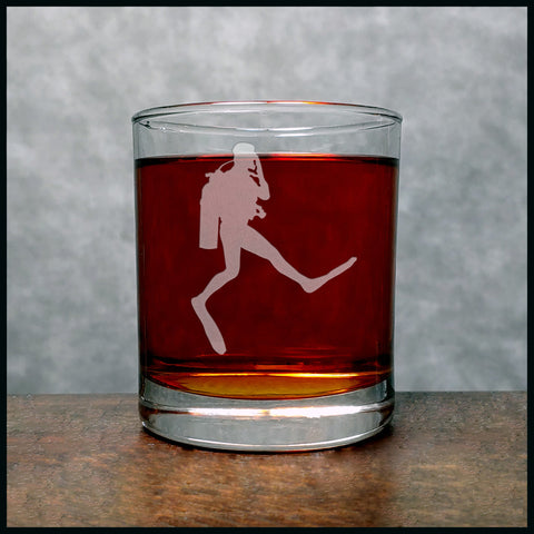 Scuba Diver Whisky Glass - Copyright Hues in Glass